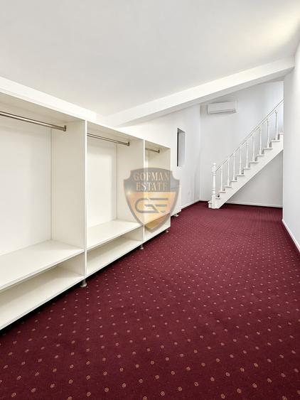 Casă individuală cu 12 camere cu Canalizare în I. C. Brătianu