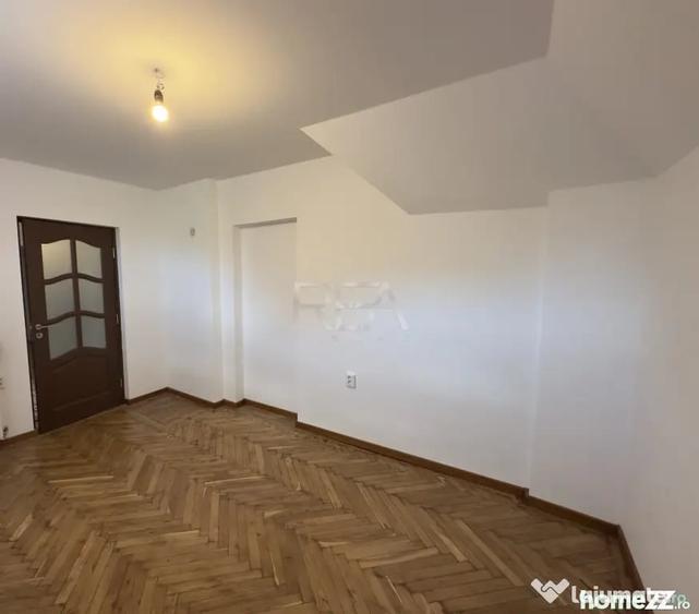 Apartament cu 3 camere decomandat în Capitale