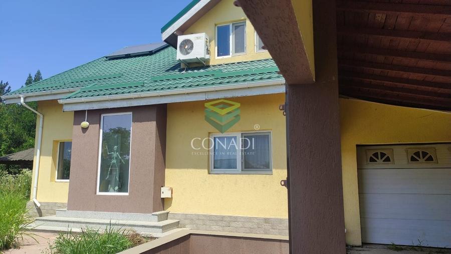 Casă individuală cu 5 camere cu Canalizare în Tamași