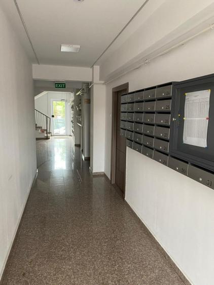 Apartament cu 2 camere decomandat în Vest