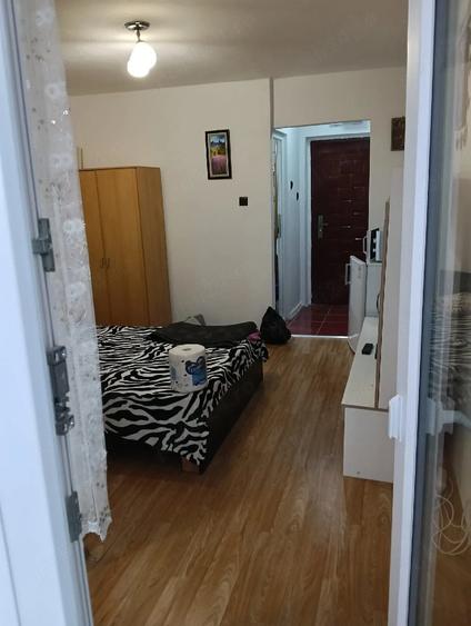 Garsonieră semidecomandată în Valea Rosie