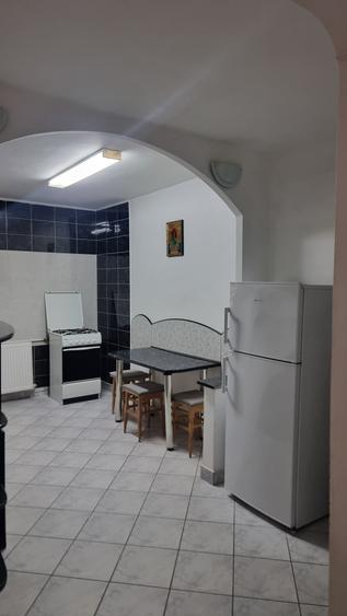 Apartament cu 2 camere decomandat în Mărăști