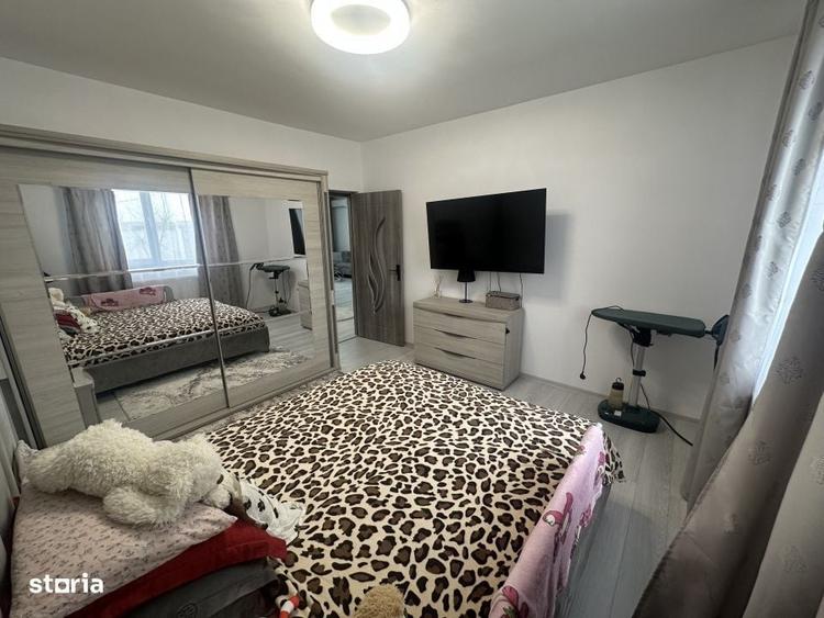 Casă cu 3 camere cu Piscina în Vârteju