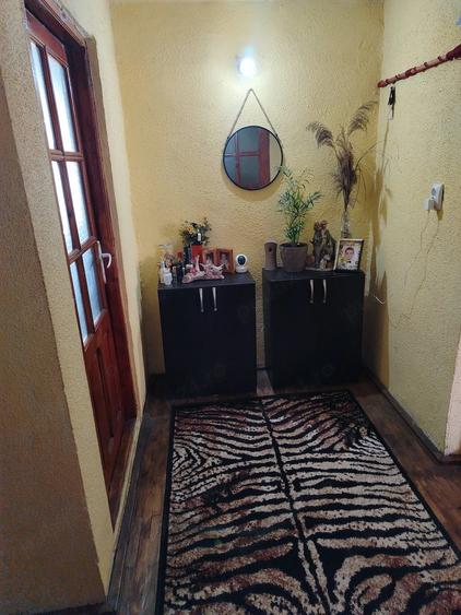 Casă cu 2 camere cu Teren 576 Mp în Central