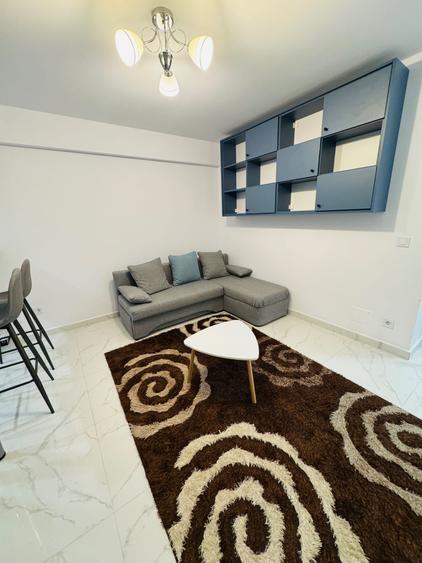 Apartament cu 2 camere semidecomandat în Hlincea