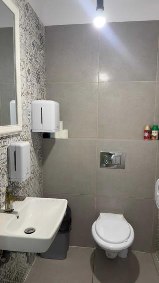 Spațiu comercial, de 110 mp, în Central