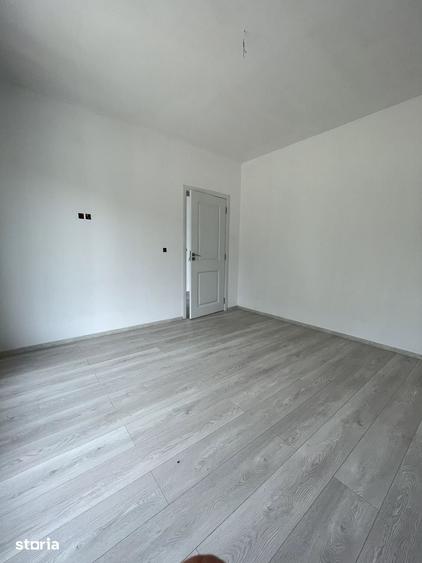 Casă cu 4 camere cu Teren 750 Mp în Paleu