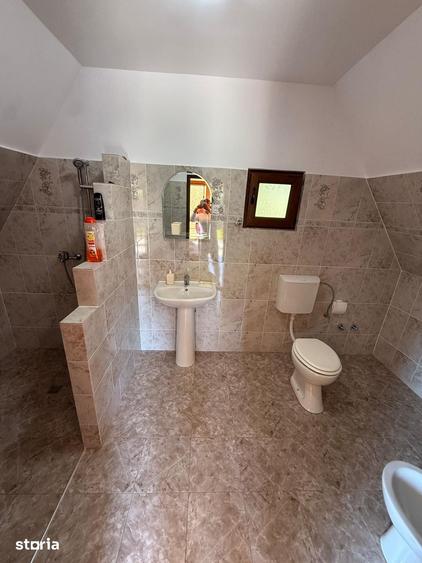 Casă cu 4 camere cu Teren 1000 Mp în Murighiol