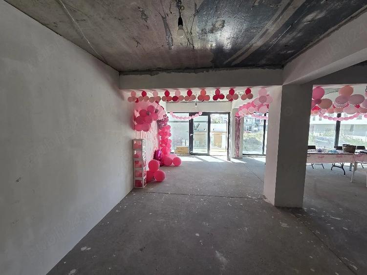 Spațiu comercial, de 98 mp, în Năvodari Tabără
