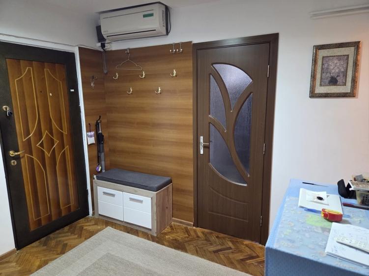 Apartament cu 4 camere decomandat, mobilat în Mănăștur
