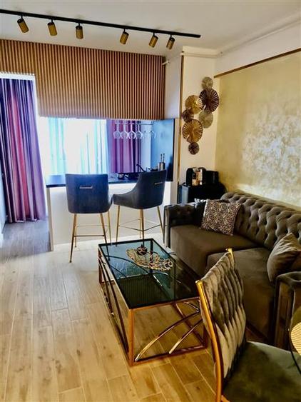 Apartament cu 2 camere decomandat, mobilat în Exterior Est