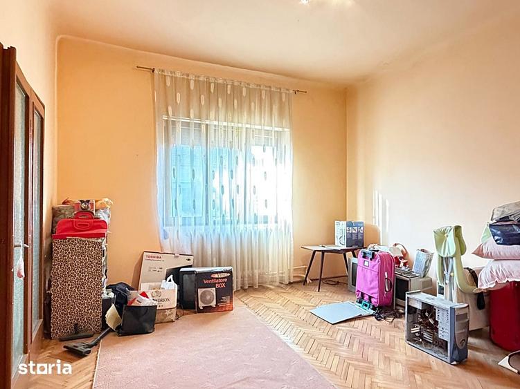 Casa ultracentral singura in curte | Podul Centenarului - 9