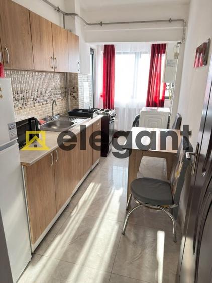 Apartament cu 2 camere decomandat, mobilat în Calea Severinului