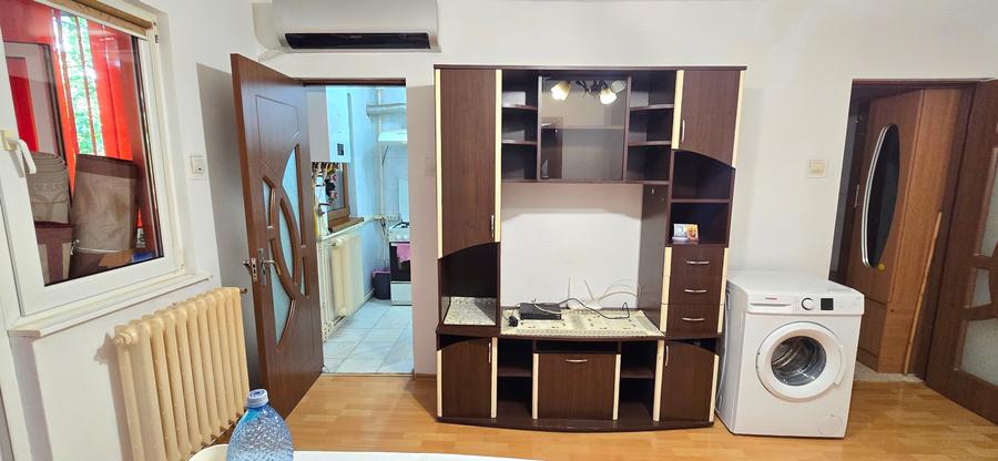 Apartament cu 2 camere nedecomandat în Alexandru cel Bun