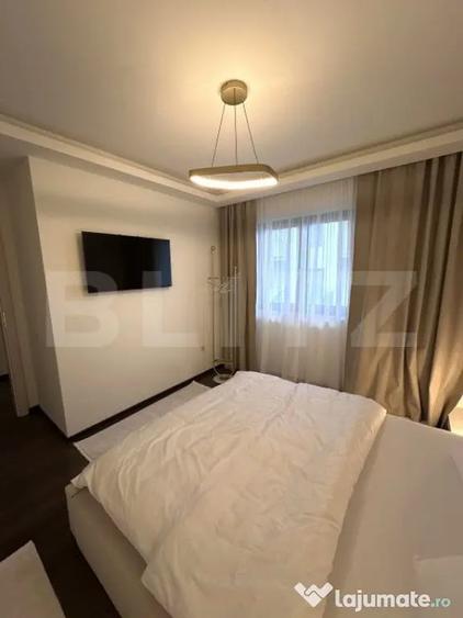 Apartament cu 3 camere semidecomandat în Dej