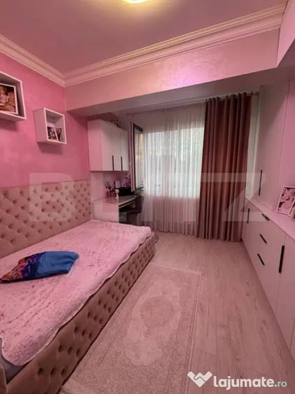 Apartament cu 3 camere decomandat în Obcini