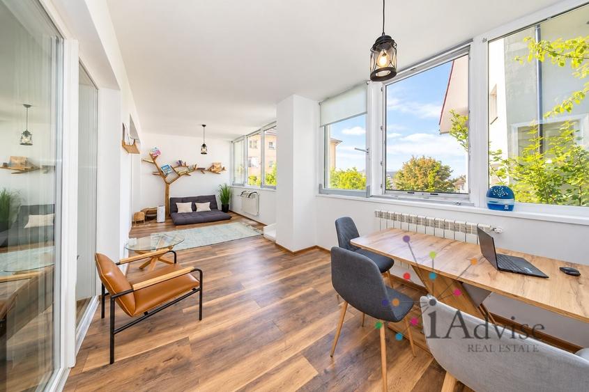 Apartament cu 3 camere decomandat în Central