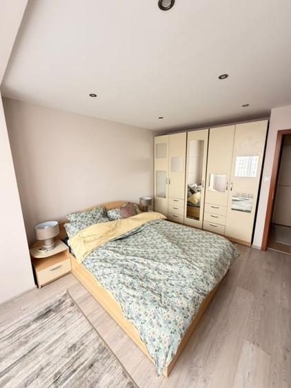 Apartament cu 2 camere decomandat, mobilat în Ultracentral