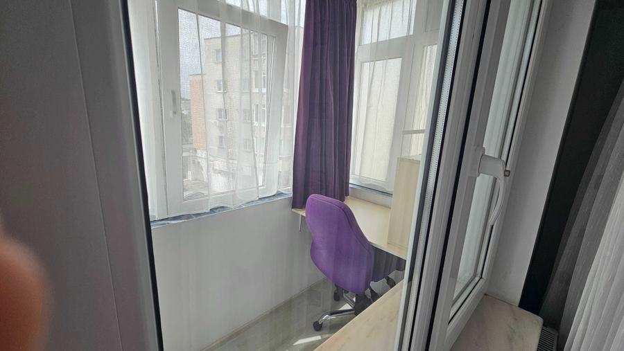Apartament cu 2 camere decomandat în Eremia