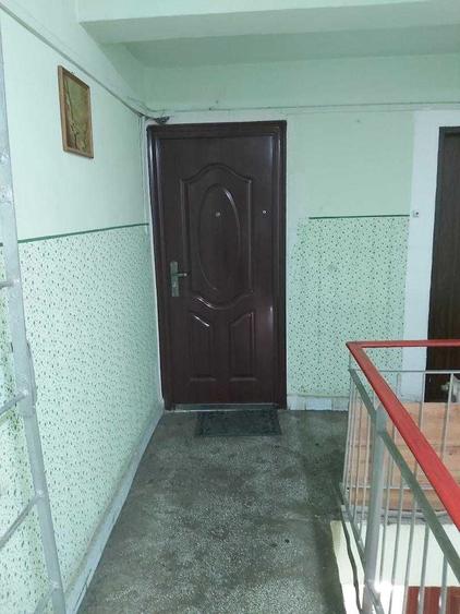 Apartament 3 camere de inchiriat, langa Piata Rogerius etaj 4, Pret 200 euro/luna - 7