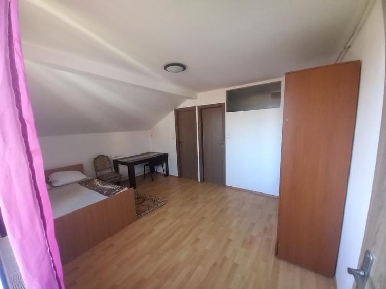 Apartament cu 2 camere semidecomandat în Aradului