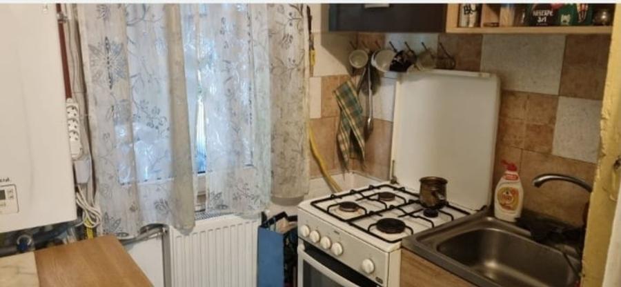 Garsonieră decomandată în Lizeanu