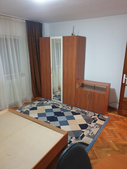 Apartament cu 2 camere decomandat în Dosu Bricii