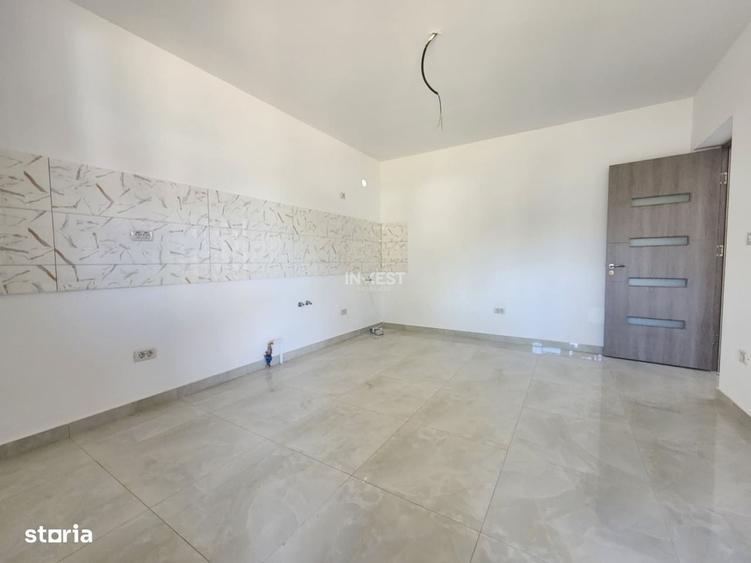 Casă cu 3 camere în Ciurbești