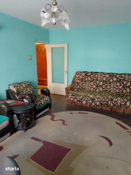 Apartament cu 2 camere decomandat în Independenței