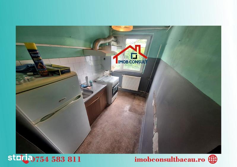 Apartament cu 3 camere semidecomandat în Banca Națională
