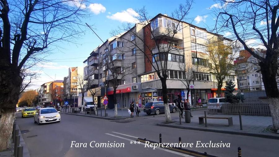 Spațiu comercial, de 92 mp, în Central