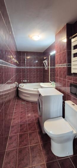 Apartament cu 2 camere decomandat, mobilat în P-ța Alba Iulia