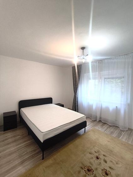 Apartament cu 2 camere decomandat în Vitan