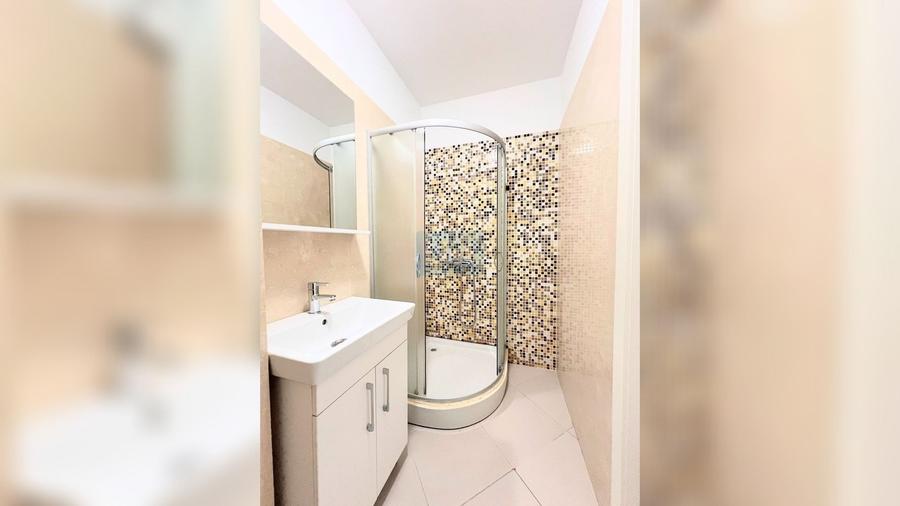 Apartament cu 2 camere semidecomandat în Serele Vișoianu