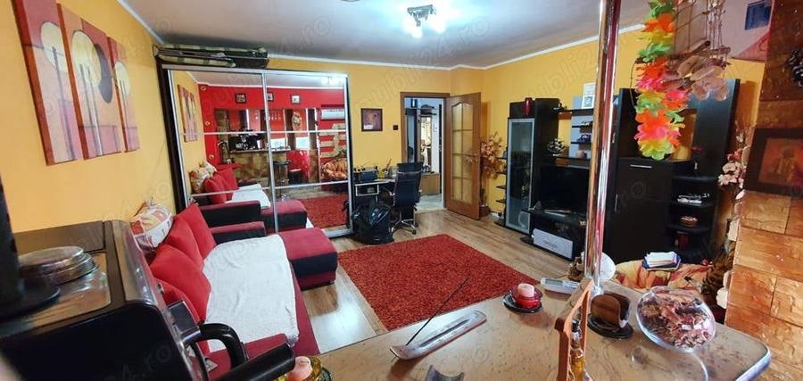 Garsonieră decomandată în Mazepa 2