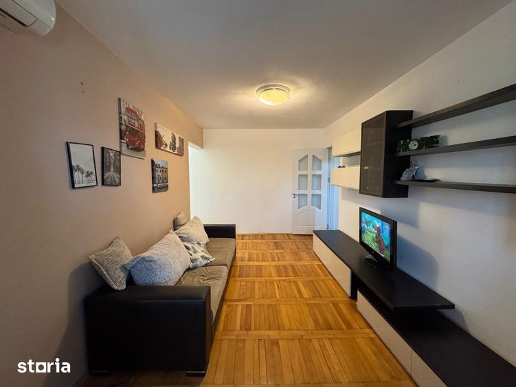 Apartament cu 3 camere semidecomandat - zona Tomis Nord - 2