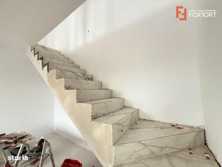 Casă cu 4 camere în Exterior Nord