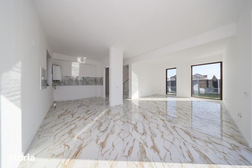 Casă cu 5 camere cu Teren 418 Mp în Hărman
