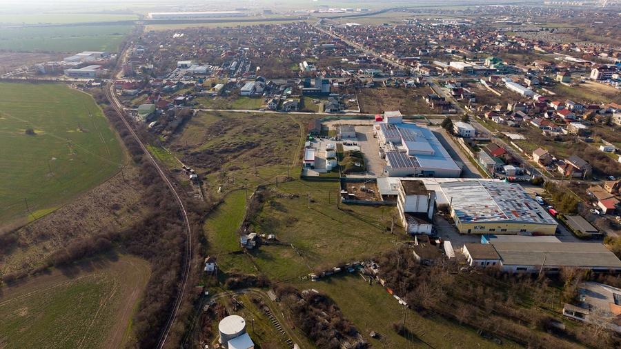 Teren Construcții intravilan de 22730 mp, în Aradul Nou