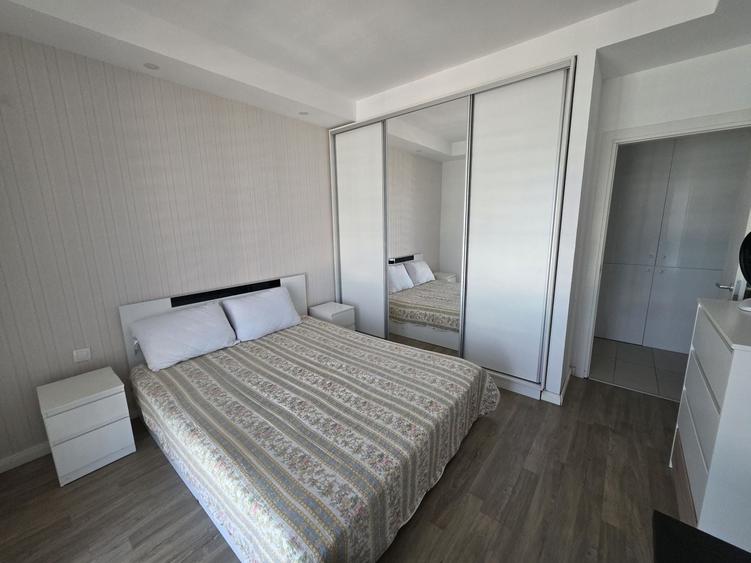 Apartament cu 3 camere semidecomandat în Ștefăneștii de Jos