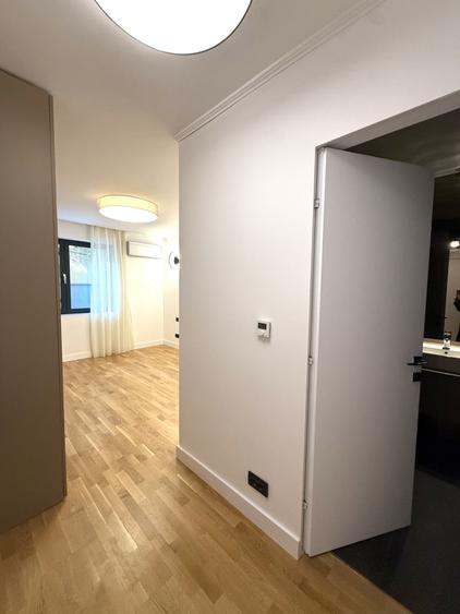 Apartament cu 4 camere decomandat, mobilat în Iancu Nicolae