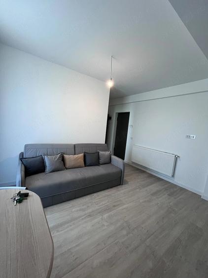Apartament cu 2 camere semidecomandat în Lunca Cetățuii