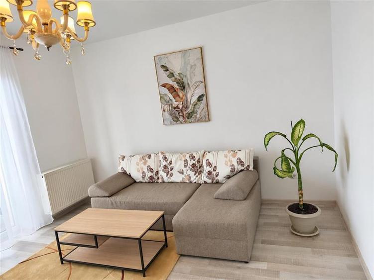 Apartament cu 2 camere decomandat, mobilat în Exterior Sud