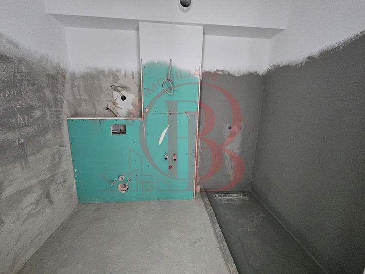Apartament cu 4 camere decomandat în Theodor Pallady