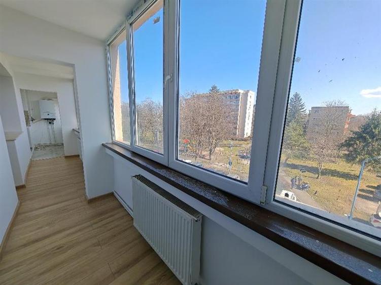 Apartament cu 2 camere semidecomandat, mobilat în Gării