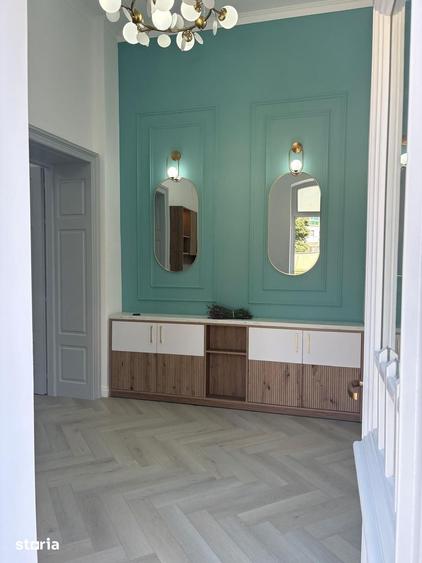 Casă cu 5 camere cu Teren 354 Mp în Ultracentral