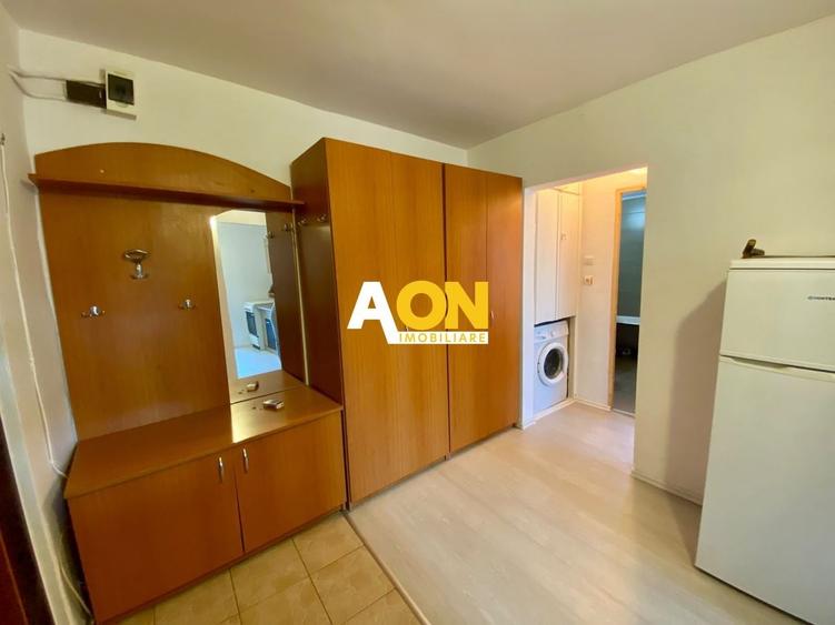 Apartament cu 2 camere decomandat, mobilat în Cetate
