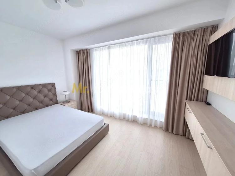 Apartament cu 4 camere decomandat în Craiovei