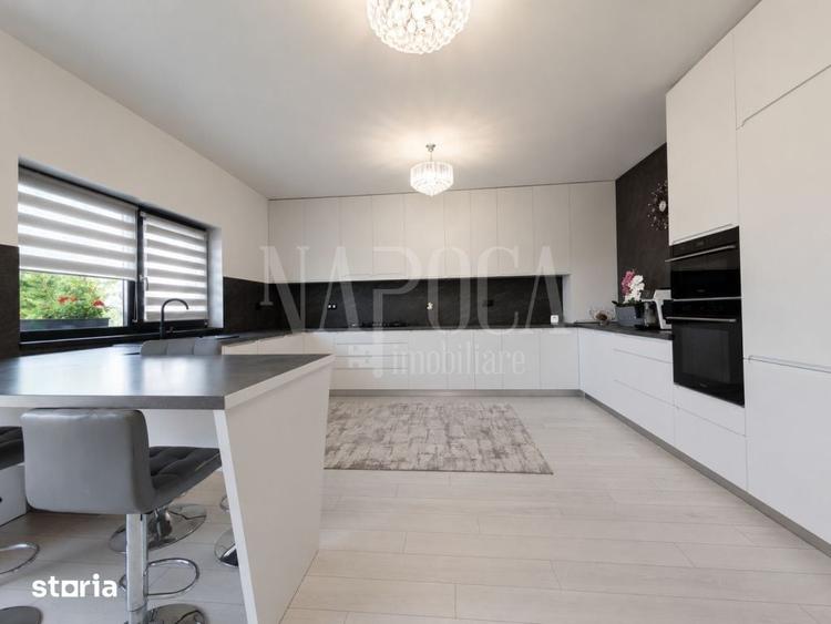 Casă cu 5 camere cu Teren 1209 Mp în Iorga