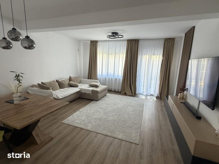 Casa de vanzare, 4 camere, mansarda - 10